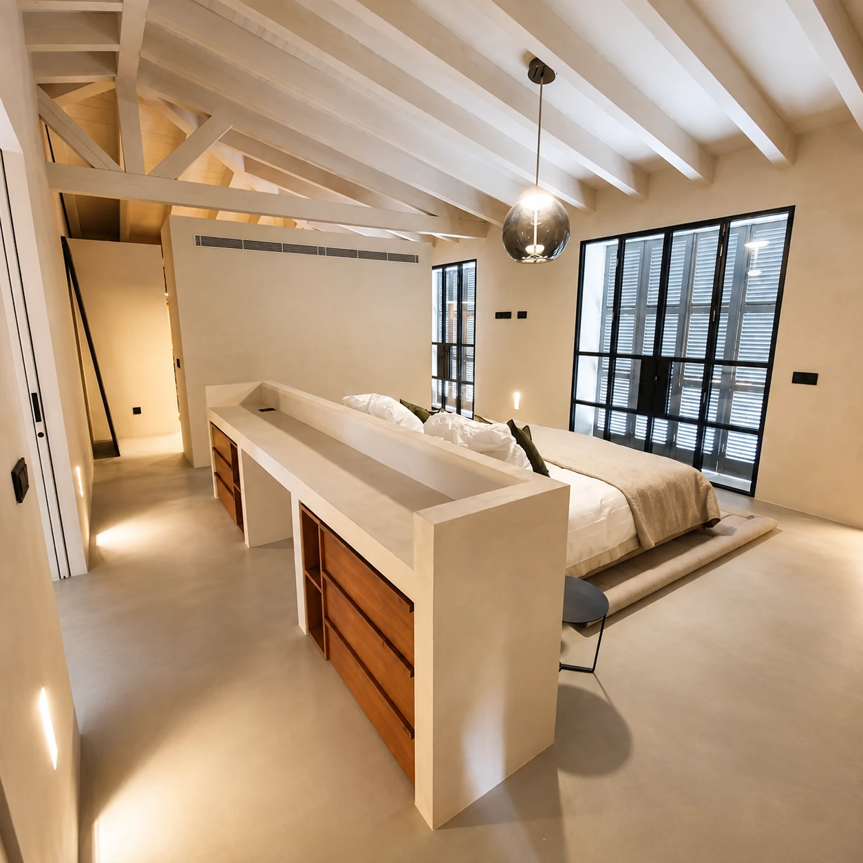 Dormitorio minimalista con pavimento MORTEX®